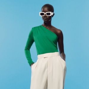 Zara Green Ruched Asymmetric One Sleeve Bodysuit | Size S